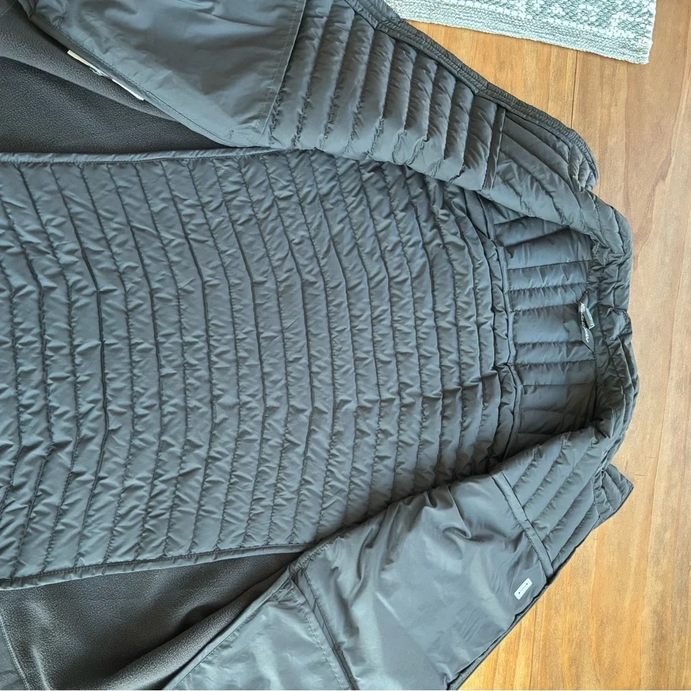 Eddie Bauer Charcoal Quilted Down Vest - Picture 8 of 8